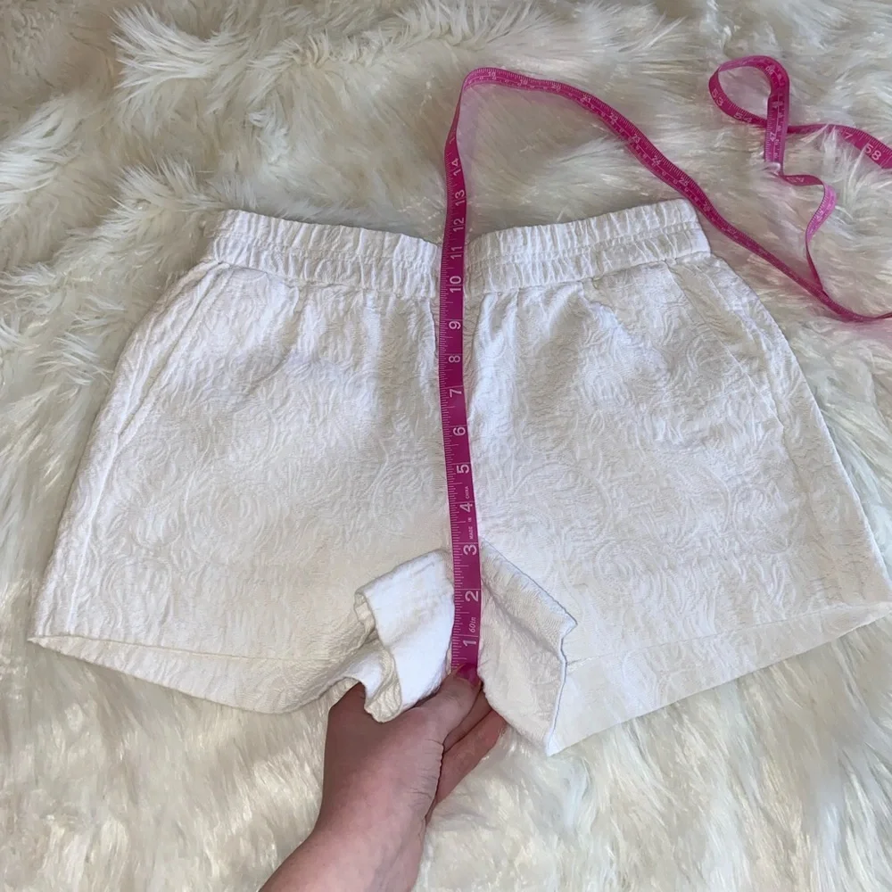 J.Crew size 0 white patterned plush soft shorts